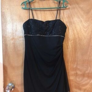 ONYX Nite Black Dress Size 6